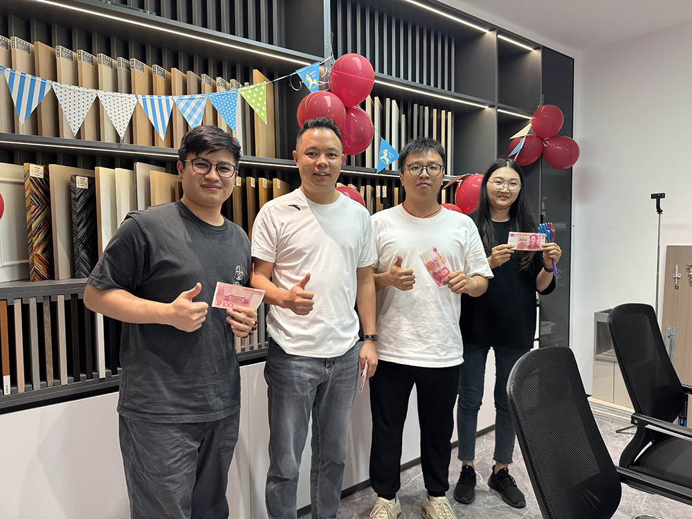 Awarding rewards